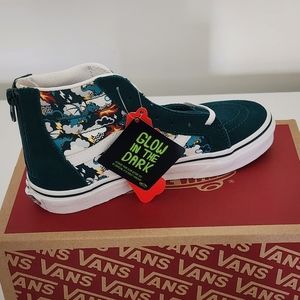 Size 2.5 Boys Van glow in the dark hightops
